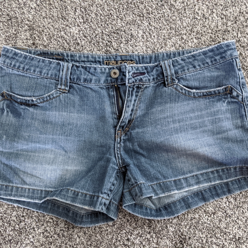 Women's distressed Jean shorts